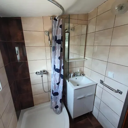 Apartmani Deak Vir Exterior photo